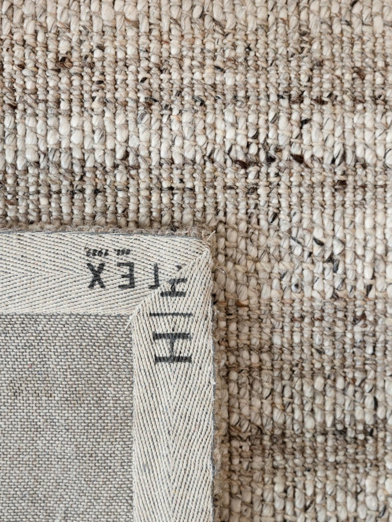Avenue_Mist_300x200_RUG04430_secondary_1.jpg